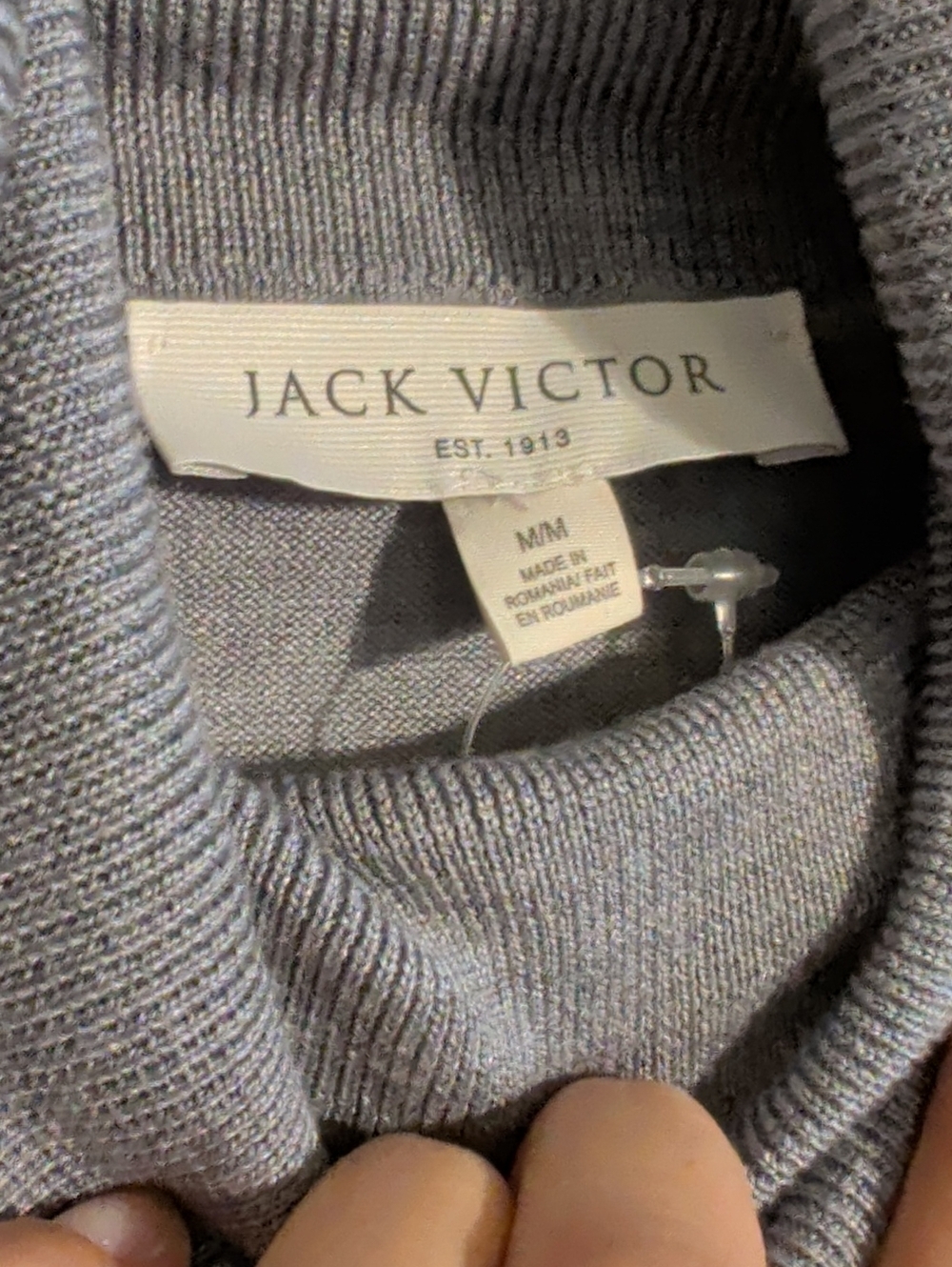 JACK VICTOR wool silk cashmere gray turtleneck sweater - size medium - Picture 3 of 11